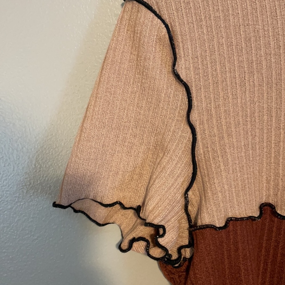 Shein Brown Color Block Top - Picture 4 of 11